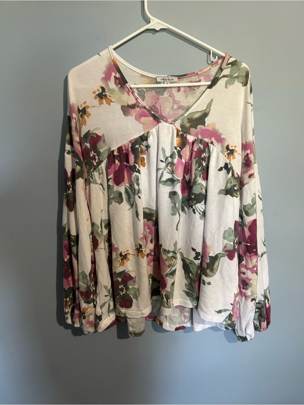 white birch Floral V-Neck Long Sleeve Tunic in White, Pink & Green